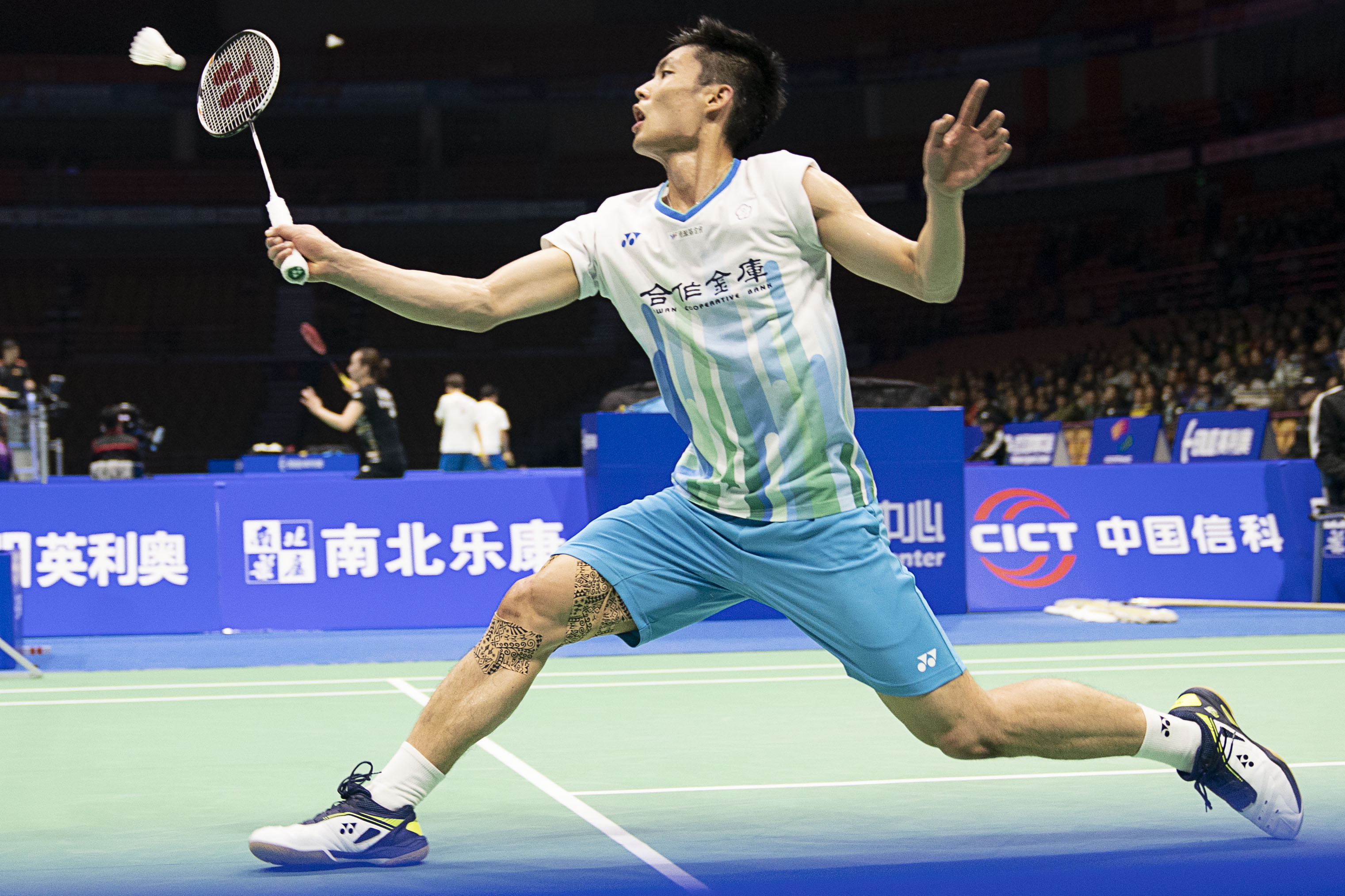 精英青年球 精英青年球