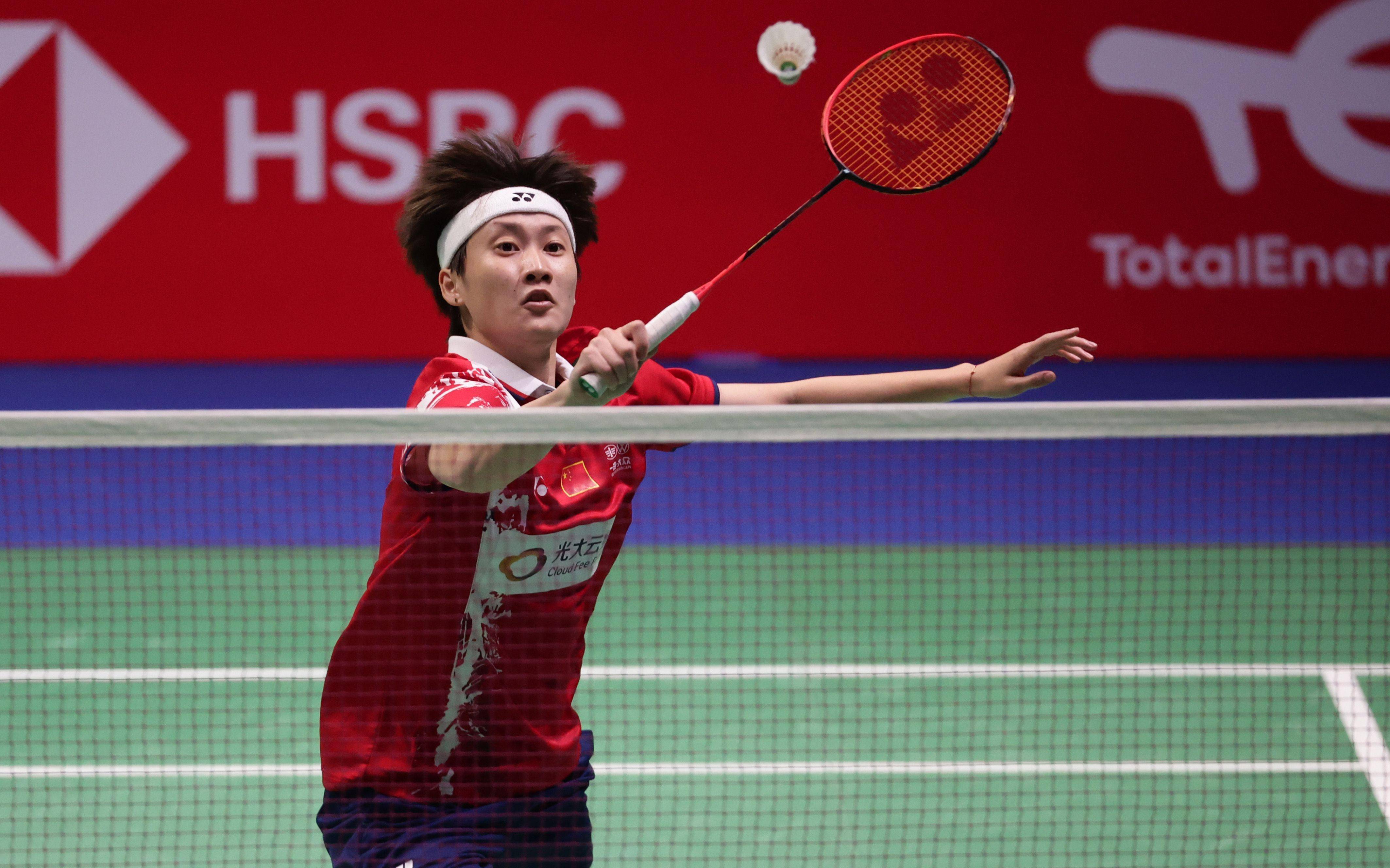 些挑衅动作 些挑衅动作